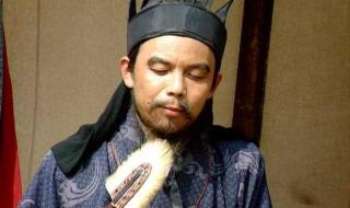 三国演义唐国强